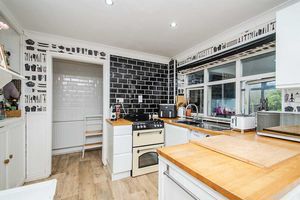 Photo 16- click for photo gallery